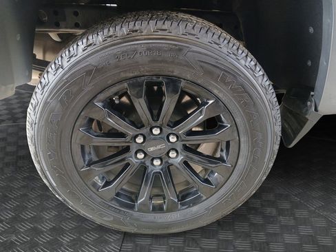 Used 2022 GMC Canyon Elevation w/ Driver Alert Package RWD image 23
