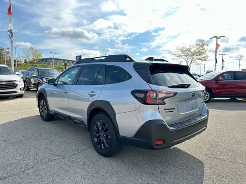 Certified 2025 Subaru Outback Onyx Edition image 11