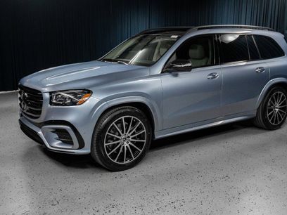 New 2026 Mercedes-Benz GLS 450 4MATIC