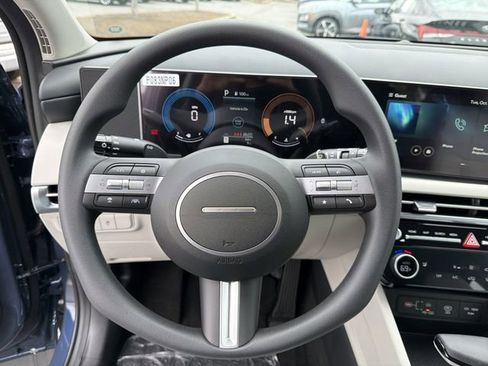 New 2026 Hyundai Tucson SEL image 24