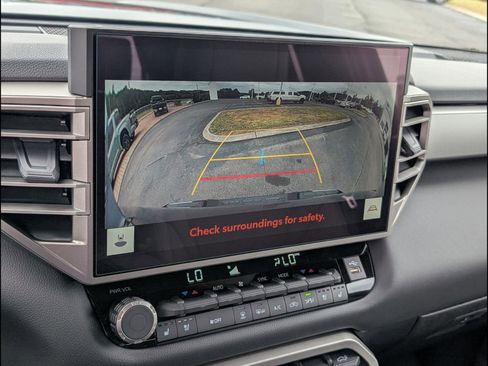 New 2026 Toyota Tundra Limited AWD/4WD image 10