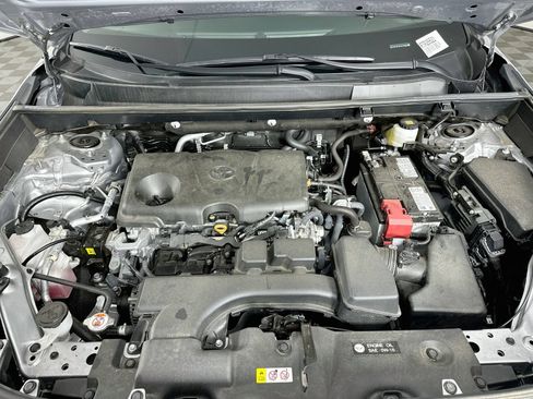 Certified 2025 Toyota RAV4 XLE AWD/4WD image 29