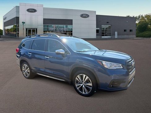 Used 2022 Subaru Ascent Touring w/ Popular Package #2A AWD/4WD image 2
