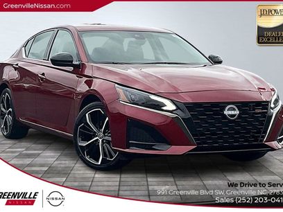 New 2025 Nissan Altima 2.5 SR