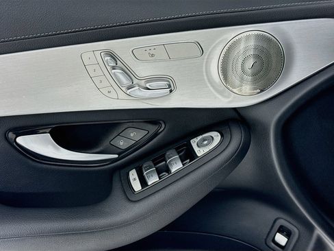 Used 2023 Mercedes-Benz GLC 300 4MATIC Coupe image 18