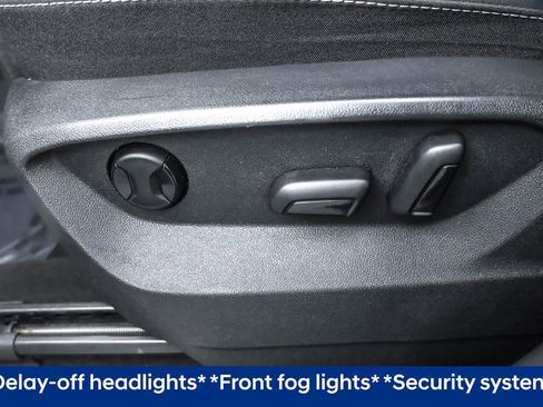 Used 2021 Volkswagen Atlas SE image 7