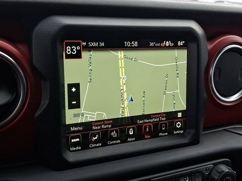 Used 2023 Jeep Wrangler Unlimited Rubicon w/ Cold Weather Group image 16