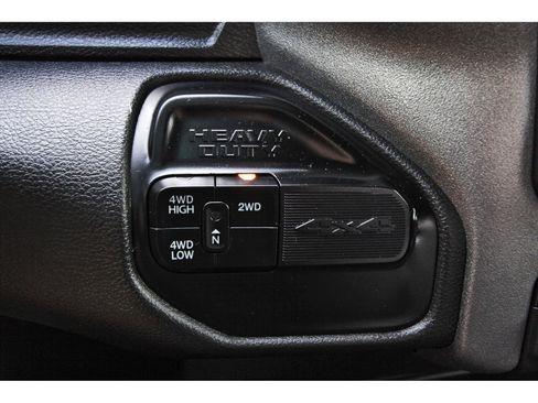 Used 2024 RAM 2500 Tradesman w/ Chrome Appearance Group AWD/4WD image 26
