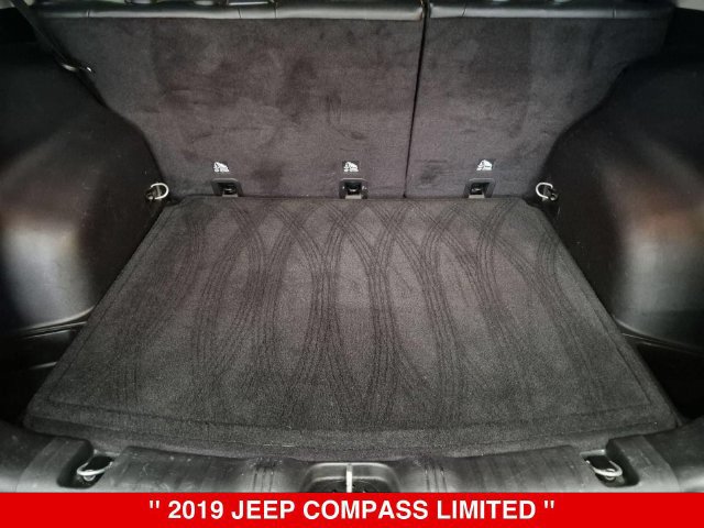 Used 2019 Jeep Compass Limited AWD/4WD image 32
