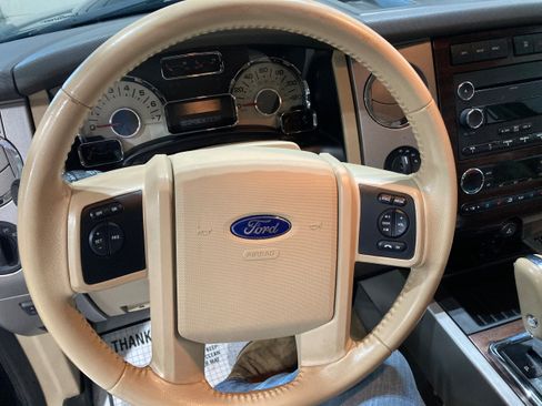 Used 2014 Ford Expedition EL XLT w/ Equipment Group 202A AWD/4WD image 29