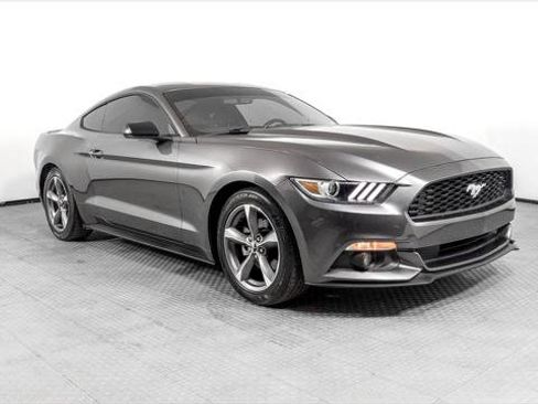 Used 2015 Ford Mustang Coupe w/ Equipment Group 051A RWD image 9