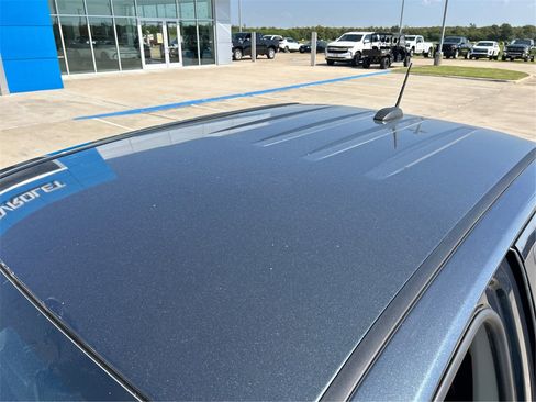 Used 2021 GMC Canyon Denali image 12