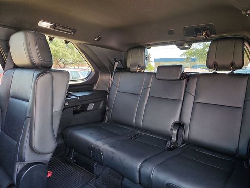 Used 2024 Toyota Sequoia Platinum AWD/4WD image 12