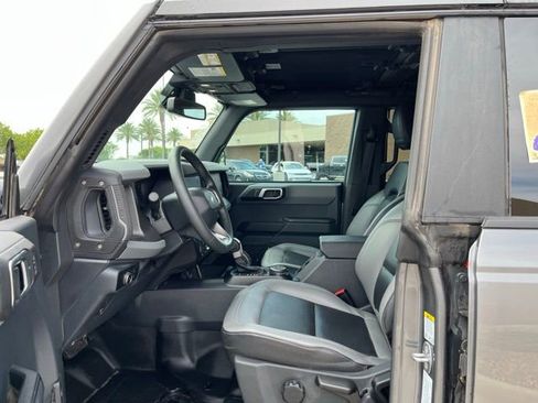 Used 2024 Ford Bronco Big Bend w/ Sasquatch Package image 11