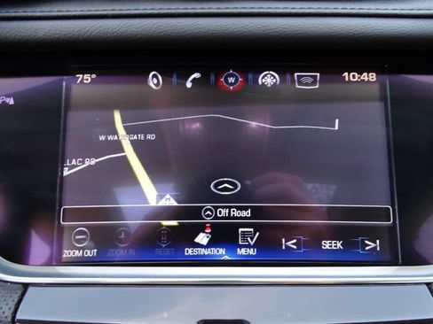 Used 2017 Cadillac XT5 AWD Luxury image 4
