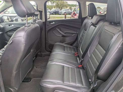 Used 2018 Ford Escape Titanium image 14