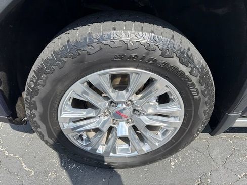 Certified 2023 GMC Sierra 1500 Denali w/ Technology Package AWD/4WD image 10