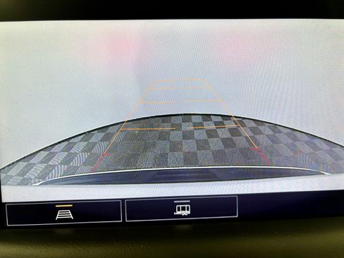 Used 2021 GMC Yukon SLT image 20