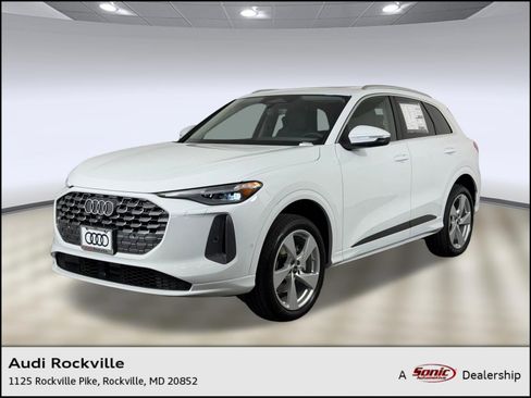 New 2026 Audi Q5 Premium Plus AWD/4WD image 1