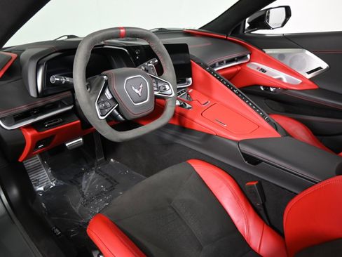 Used 2022 Chevrolet Corvette Stingray Premium Conv w/ Z51 Performance Package image 30