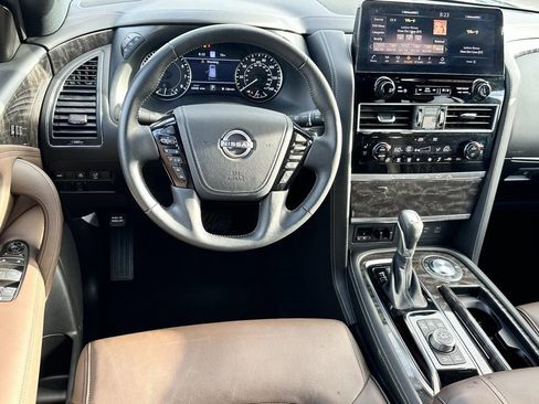 Used 2024 Nissan Armada Platinum w/ Captain's Chairs Package image 8
