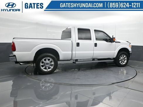 Used 2016 Ford F250 XLT w/ XLT Premium Package image 3