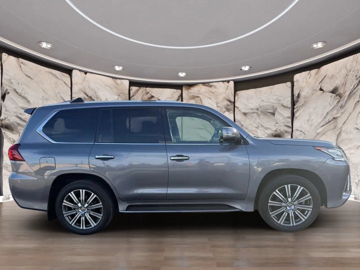 Used 2016 Lexus LX 570 4WD w/ Luxury Package image 4