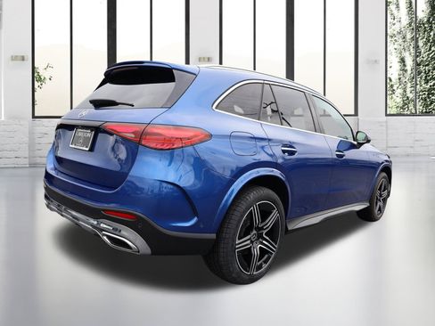 Certified 2023 Mercedes-Benz GLC 300 image 5