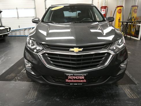 Used 2021 Chevrolet Equinox LT image 3
