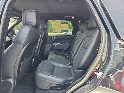 Used 2018 Land Rover Range Rover Sport HSE AWD/4WD image 16