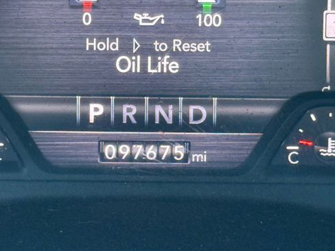 Used 2019 RAM 3500 Laramie image 19