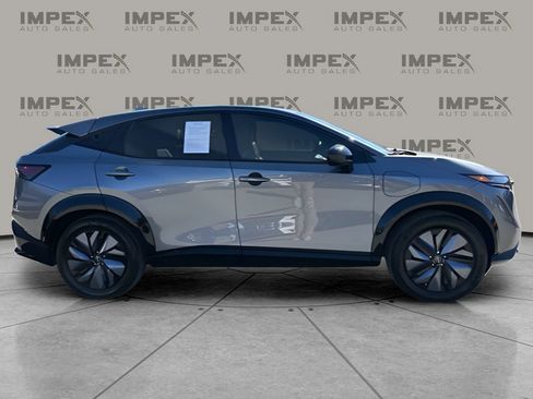 Used 2023 Nissan Ariya AWD image 6