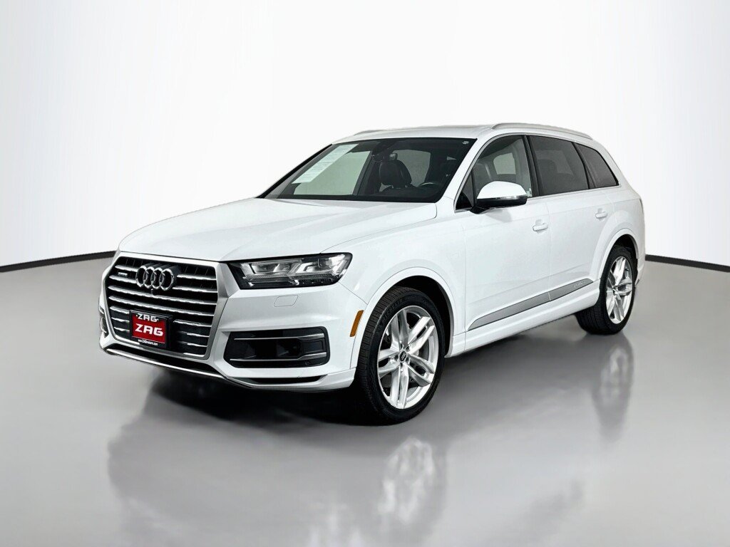 Used 2018 Audi Q7 3.0T Prestige w/ Prestige Package AWD/4WD image 1
