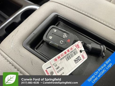 Used 2021 GMC Sierra 1500 SLT w/ SLT Premium Plus Package image 32