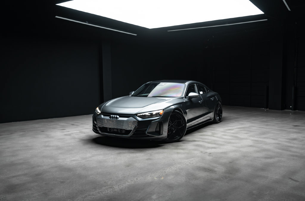 Used 2022 Audi e-tron GT Premium Plus AWD/4WD image 49