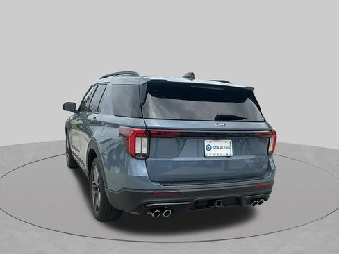 Certified 2025 Ford Explorer ST RWD image 8