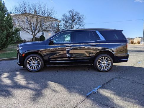 Used 2021 Cadillac Escalade Premium Luxury w/ Performance Package image 8