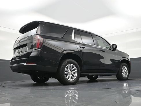 Used 2025 Chevrolet Tahoe LS RWD image 27