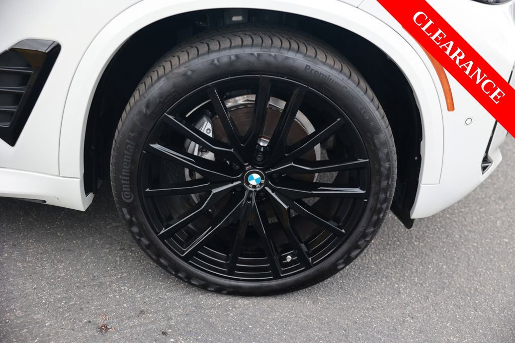 Used 2024 BMW X5 sDrive40i w/ M Sport Package RWD image 10