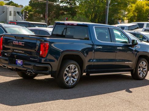 Used 2023 GMC Sierra 1500 Denali w/ Denali Reserve Package AWD/4WD image 4
