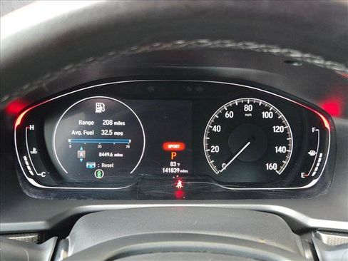 Used 2019 Honda Accord Sport image 9