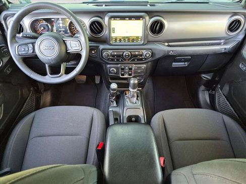 Used 2023 Jeep Gladiator Sport AWD/4WD image 18