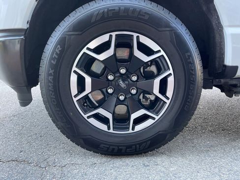 Used 2023 Ford F150 Lightning Pro AWD/4WD image 30