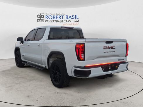 Used 2023 GMC Sierra 1500 Elevation image 3