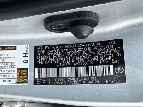 Used 2021 Toyota Prius Limited image 21