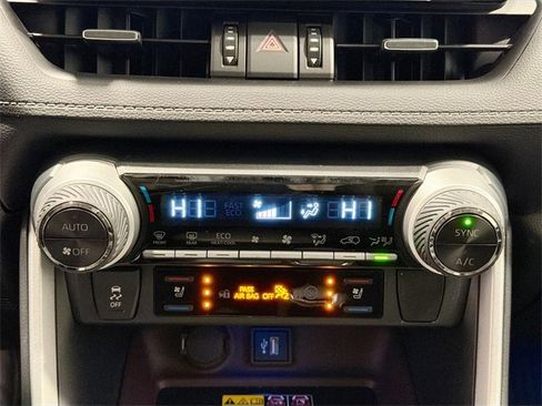 New 2025 Toyota RAV4 Limited image 13