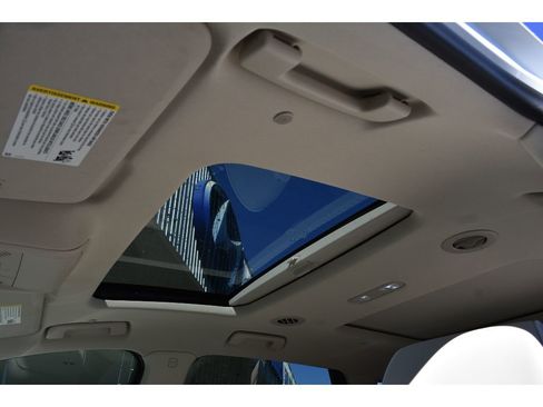 Used 2023 Buick Enclave Avenir w/ Avenir Technology Package image 30