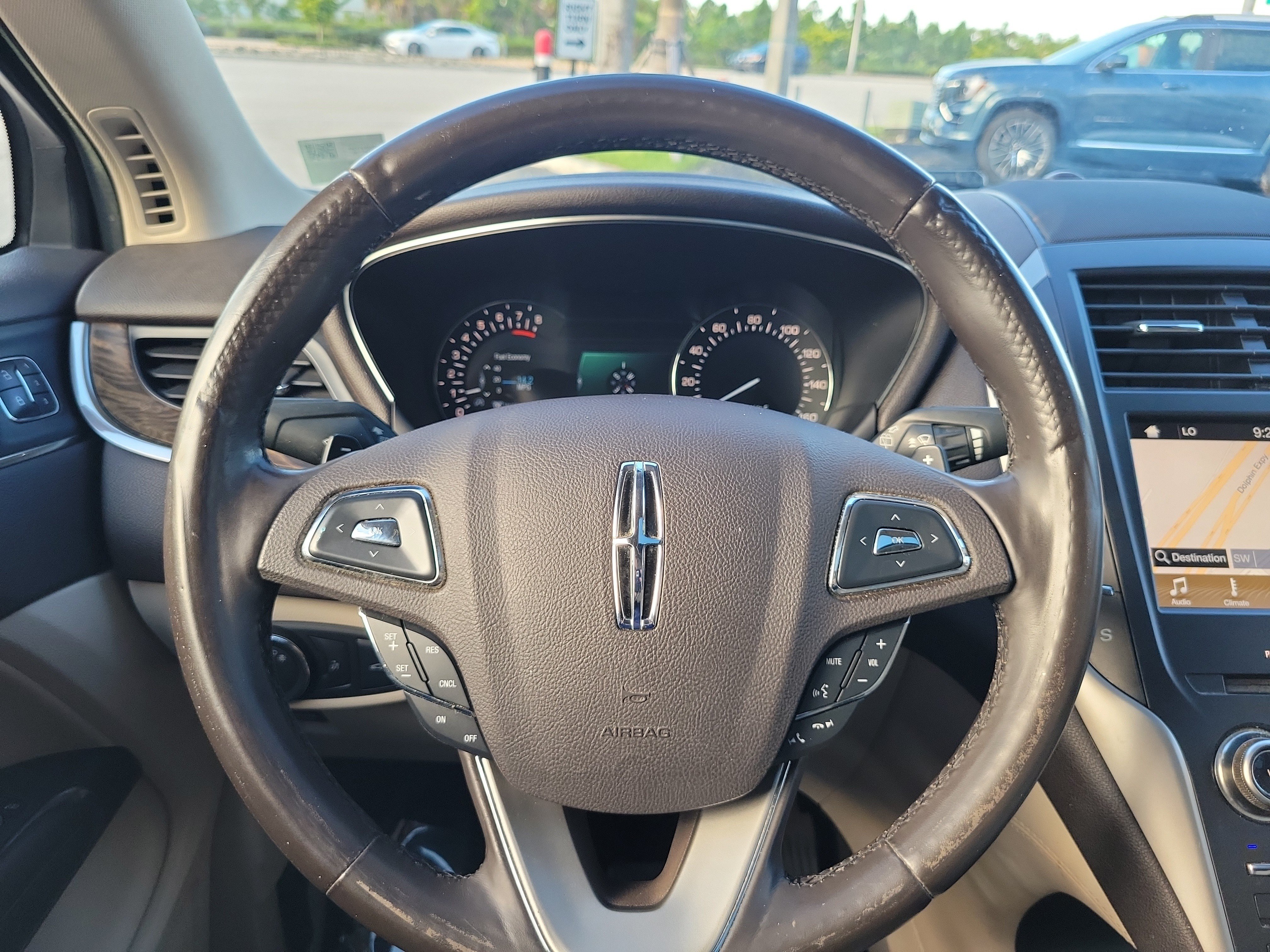 Used 2017 Lincoln MKC Reserve FWD image 21