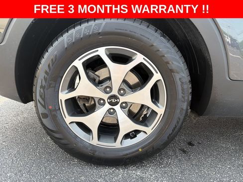 Used 2022 Kia Telluride EX AWD/4WD image 34