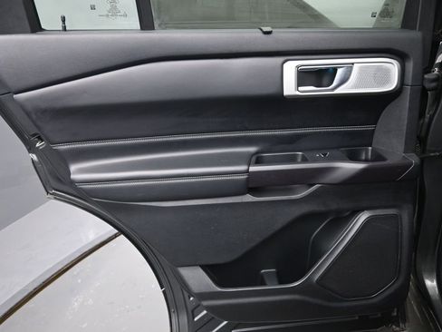 Used 2020 Ford Explorer ST w/ ST Street Pack image 14